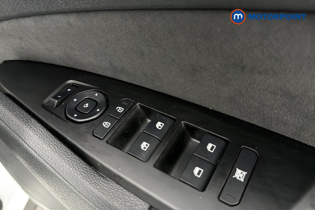 KIA Sportage Gt-Line Automatic Petrol-Electric Hybrid SUV - Stock Number (1681172) - 19th supplementary image