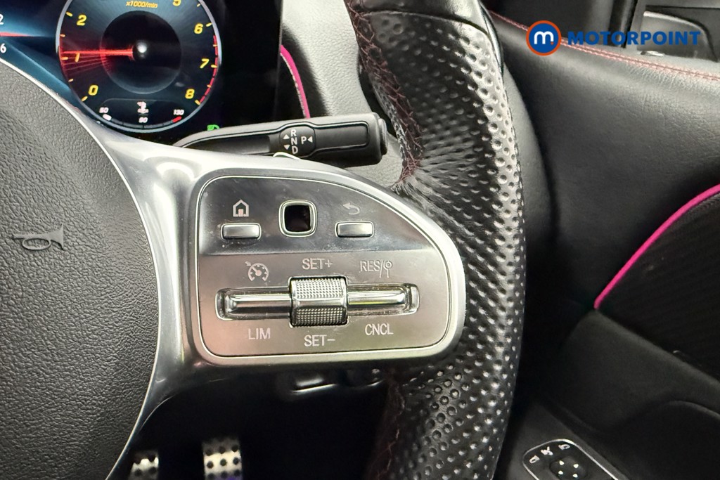 Mercedes-Benz GLB Amg Line Automatic Petrol SUV - Stock Number (1681204) - 8th supplementary image