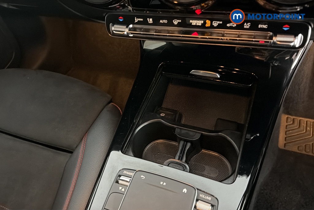 Mercedes-Benz A Class Amg Line Automatic Diesel Hatchback - Stock Number (1681304) - 16th supplementary image