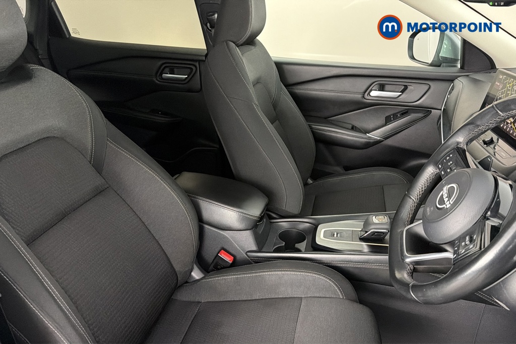 Nissan Qashqai N-Connecta Automatic Petrol SUV - Stock Number (1682482) - 22nd supplementary image