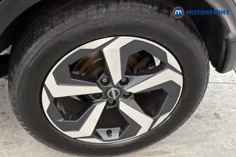 Nissan Qashqai N-Connecta Automatic Petrol SUV - Stock Number (1682482) - 45th supplementary image