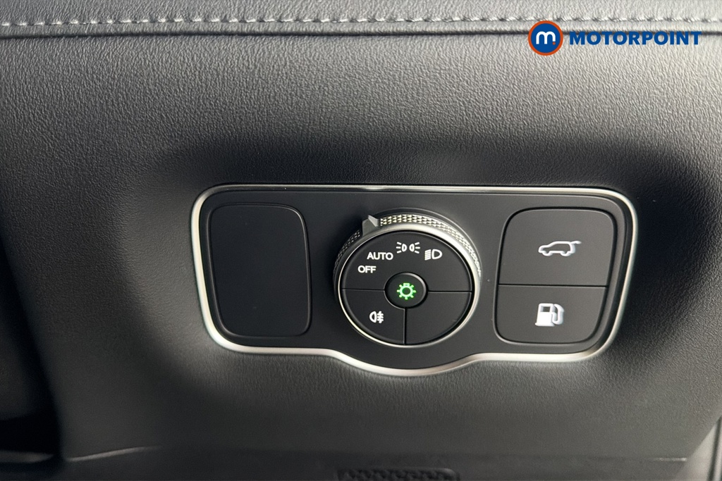Chery Tiggo 8 Summit Automatic Petrol Plug-In Hybrid SUV - Stock Number (1682809) - 11th supplementary image