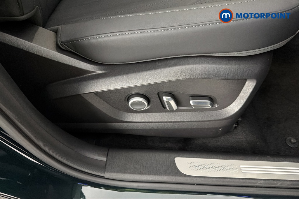 Chery Tiggo 8 Summit Automatic Petrol Plug-In Hybrid SUV - Stock Number (1682809) - 23rd supplementary image