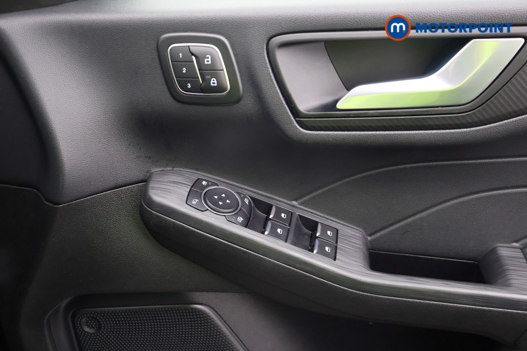 Ford Kuga St-Line Automatic Petrol Plug-In Hybrid SUV - Stock Number (1683270) - 11th supplementary image