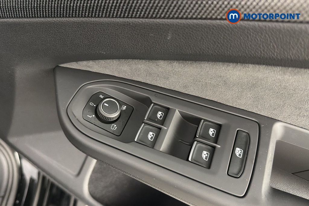 Volkswagen Golf Black Edition Automatic Petrol Hatchback - Stock Number (1683274) - 19th supplementary image