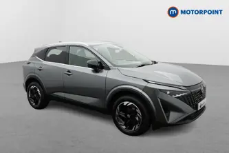 Nissan Qashqai N-Connecta Manual Petrol SUV - Stock Number (1683518) - Drivers side front corner