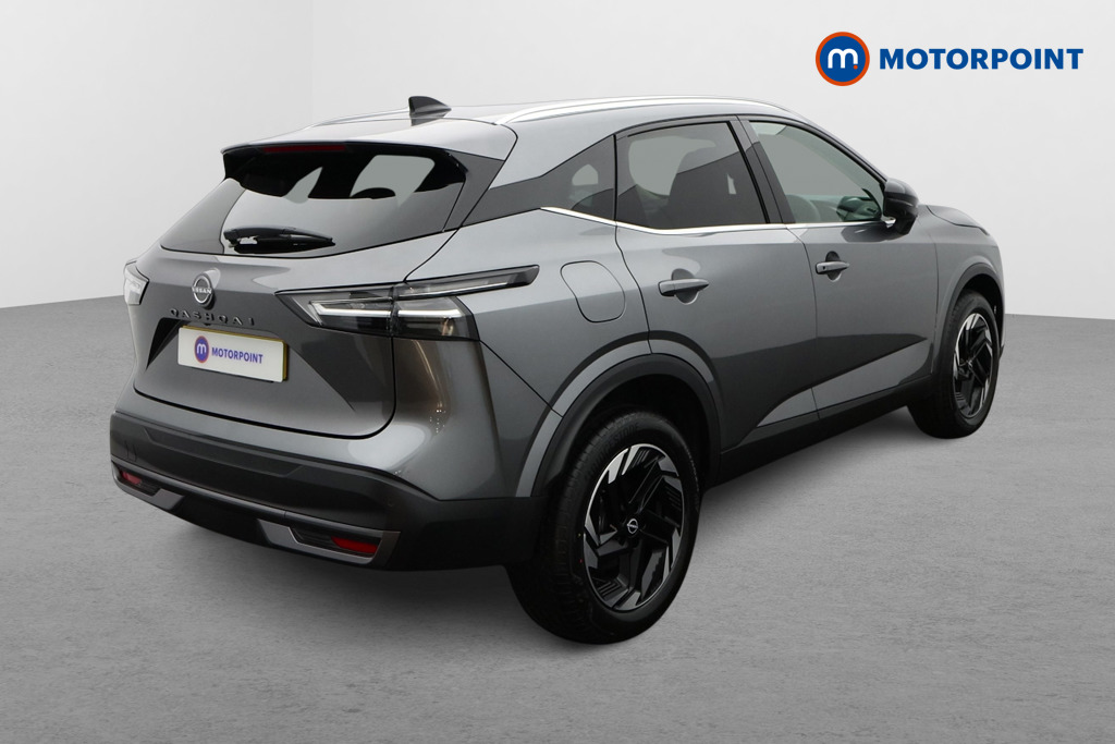 Nissan Qashqai N-Connecta Manual Petrol SUV - Stock Number (1683518) - Drivers side rear corner