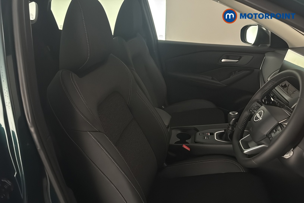 Nissan Qashqai N-Connecta Manual Petrol SUV - Stock Number (1683533) - 22nd supplementary image