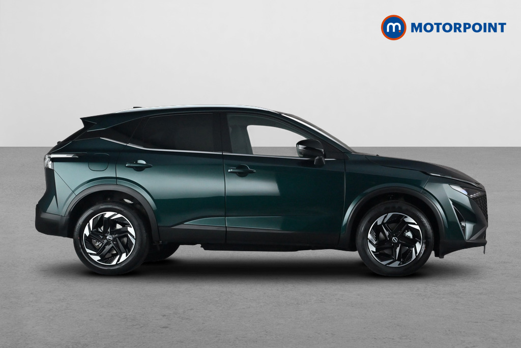 Nissan Qashqai N-Connecta Manual Petrol SUV - Stock Number (1683533) - Passenger side