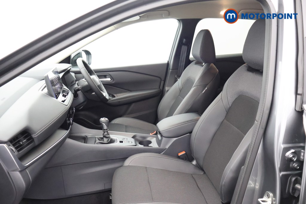 Nissan Qashqai N-Connecta Manual Petrol SUV - Stock Number (1683539) - 23rd supplementary image