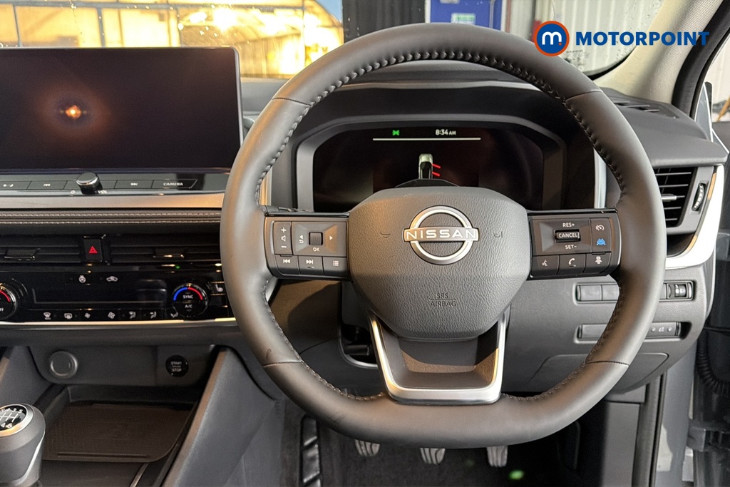 Nissan Qashqai N-Connecta Manual Petrol SUV - Stock Number (1683541) - 2nd supplementary image