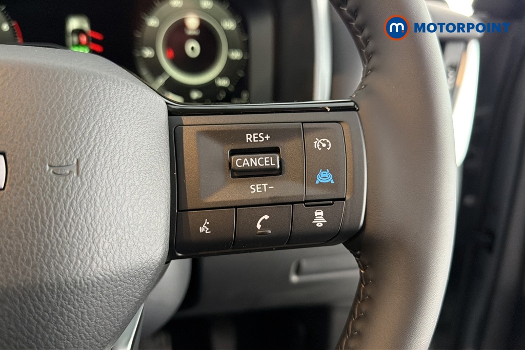 Nissan Qashqai N-Connecta Manual Petrol SUV - Stock Number (1683541) - 3rd supplementary image