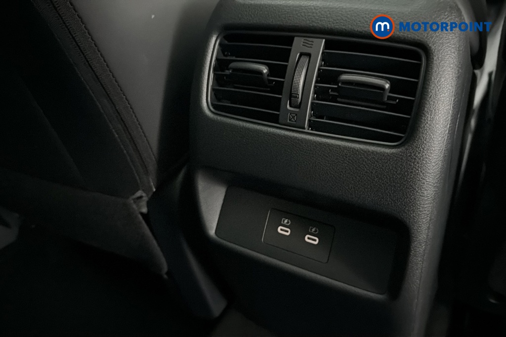 Nissan Qashqai N-Connecta Manual Petrol SUV - Stock Number (1683541) - 28th supplementary image