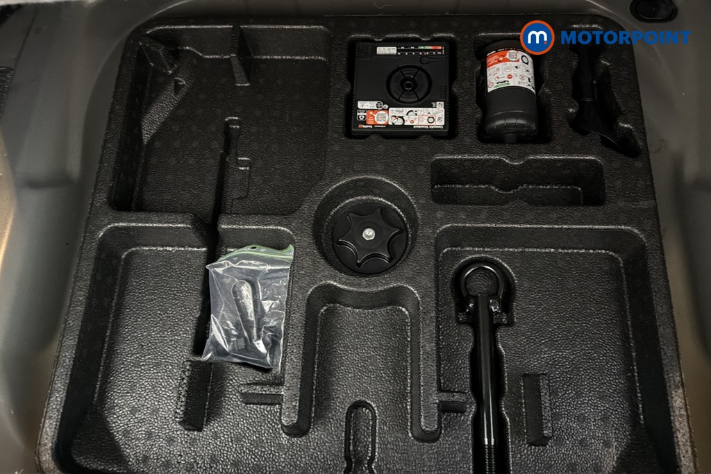 Nissan Qashqai N-Connecta Manual Petrol SUV - Stock Number (1683541) - 33rd supplementary image