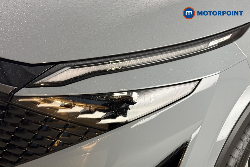 Nissan Qashqai N-Connecta Manual Petrol SUV - Stock Number (1683541) - 42nd supplementary image