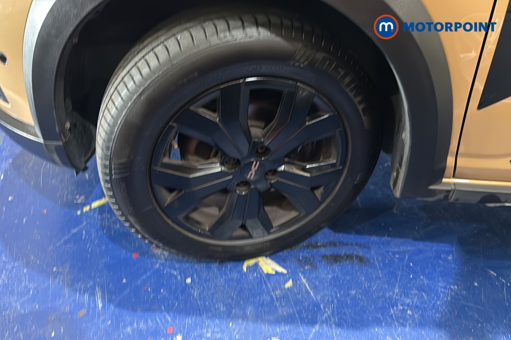 Dacia Sandero Stepway Extreme Manual Petrol Hatchback - Stock Number (1685565) - 44th supplementary image