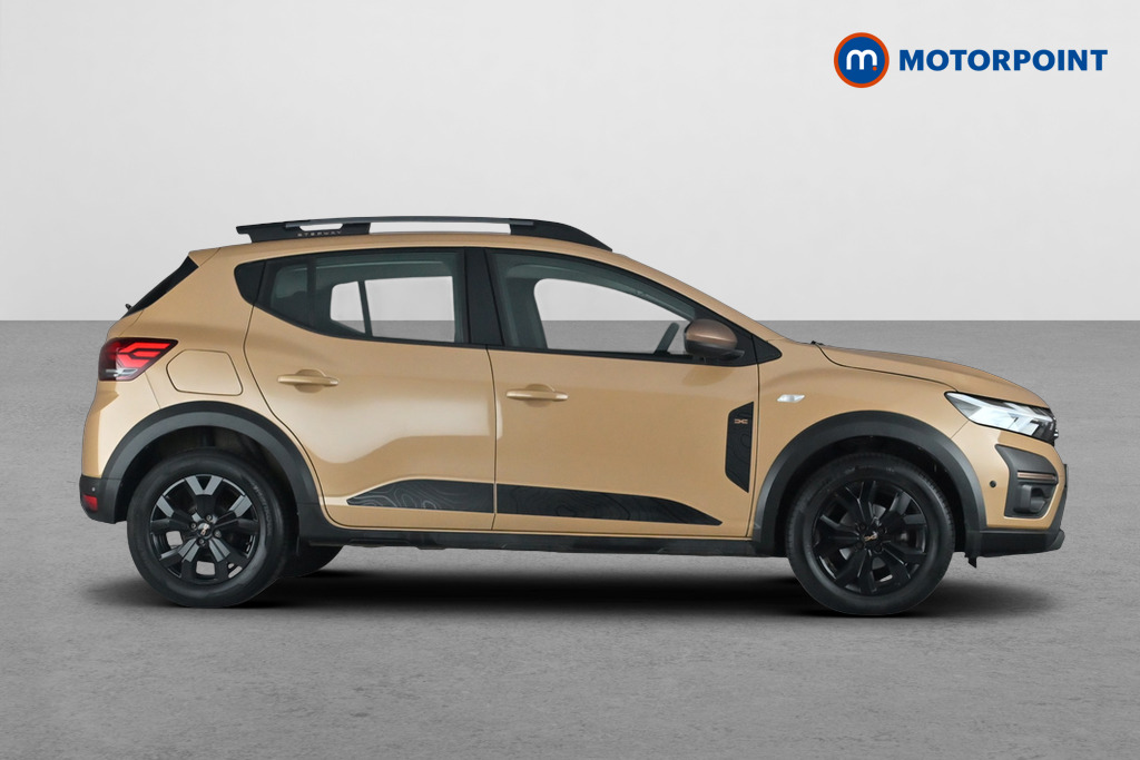 Dacia Sandero Stepway Extreme Manual Petrol Hatchback - Stock Number (1685565) - Passenger side