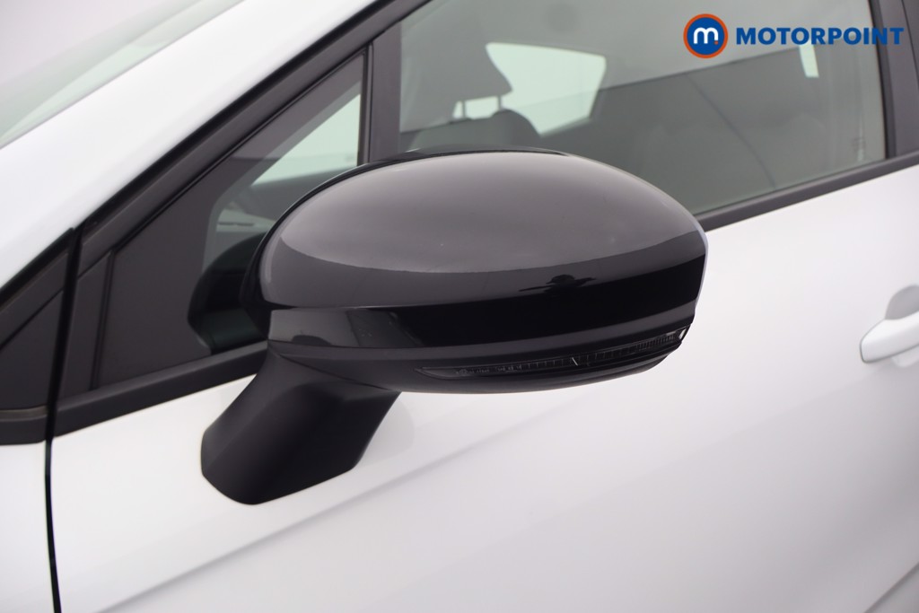 Renault Clio Evolution Manual Petrol Hatchback - Stock Number (1685659) - 37th supplementary image