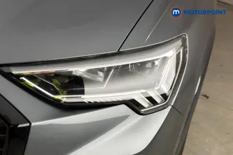 Audi Q3 Black Edition Manual Petrol SUV - Stock Number (1686555) - 42nd supplementary image