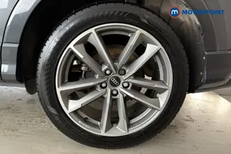 Audi Q3 Black Edition Manual Petrol SUV - Stock Number (1686555) - 45th supplementary image