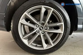 Audi Q3 Black Edition Manual Petrol SUV - Stock Number (1686555) - 46th supplementary image