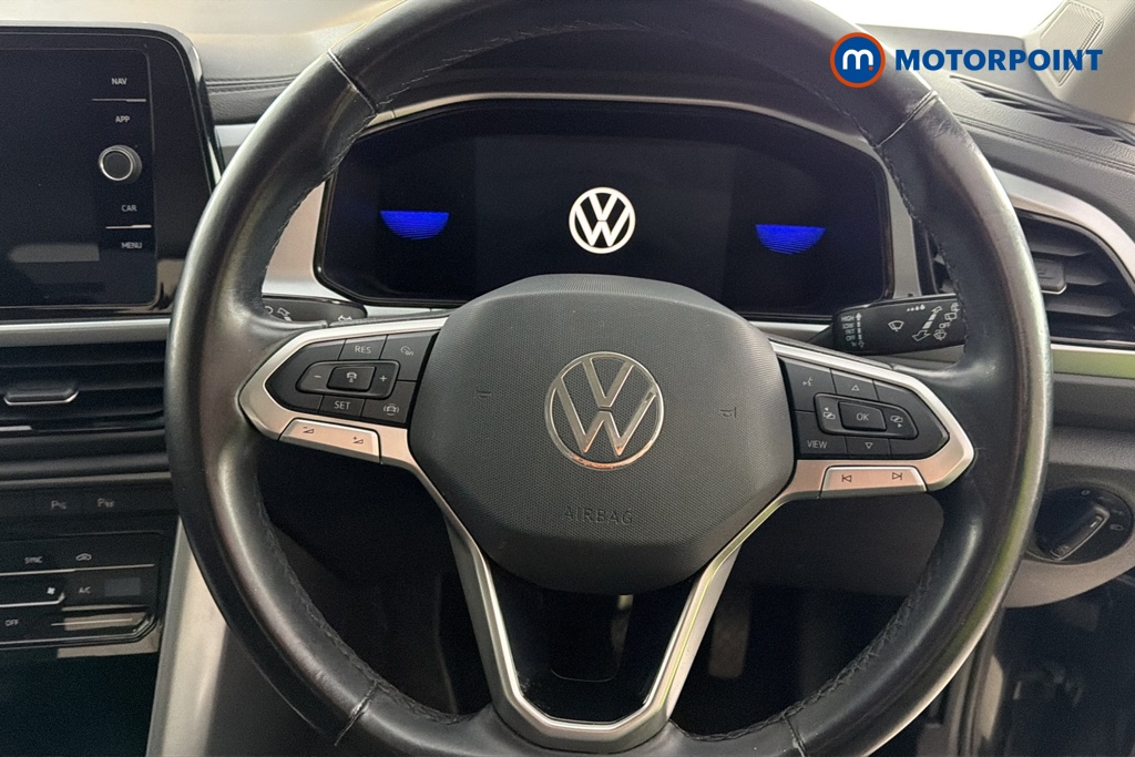 Volkswagen T-Roc Life Manual Petrol SUV - Stock Number (1686637) - 2nd supplementary image