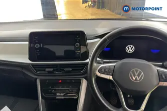 Volkswagen T-Roc Life Manual Petrol SUV - Stock Number (1686637) - 1st supplementary image