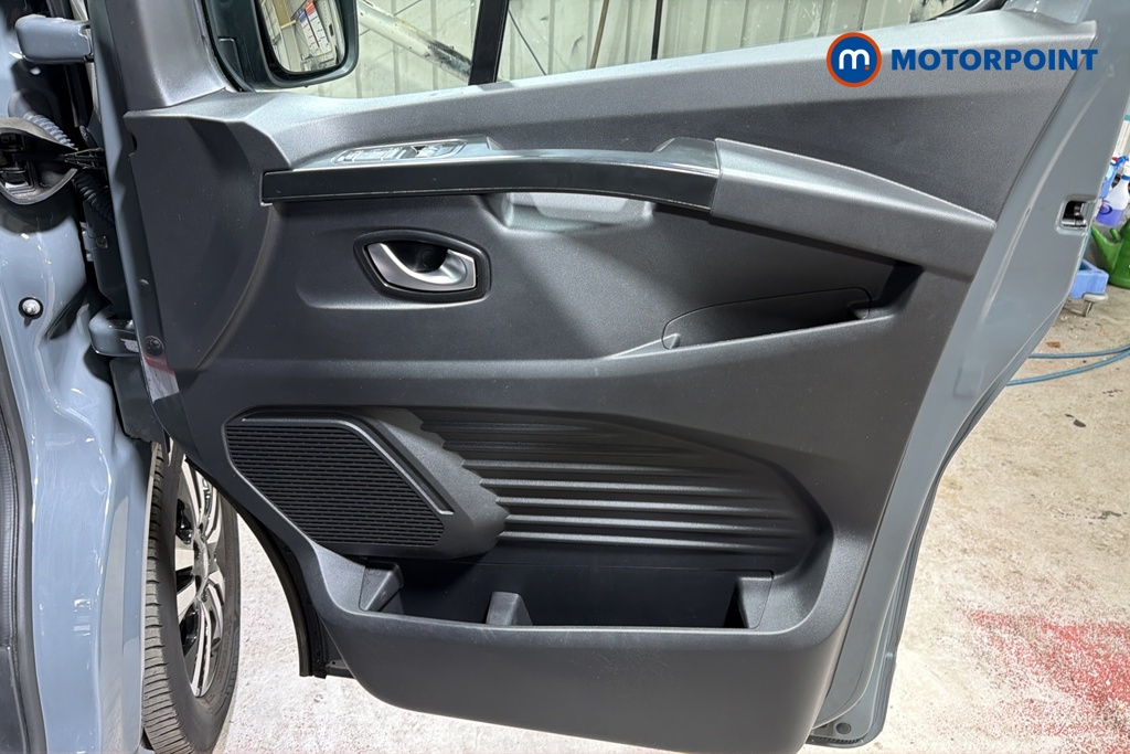 Renault Trafic Extra Sport Manual Diesel Panel Van - Stock Number (1686681) - 18th supplementary image