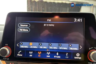 Nissan Juke N-Connecta Manual Petrol SUV - Stock Number (1686787) - 8th supplementary image