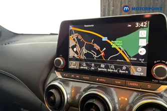 Nissan Juke N-Connecta Manual Petrol SUV - Stock Number (1686787) - 9th supplementary image