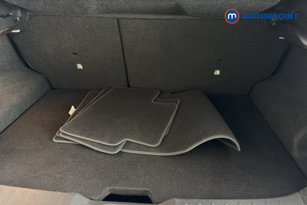 Nissan Juke N-Connecta Manual Petrol SUV - Stock Number (1686787) - 30th supplementary image