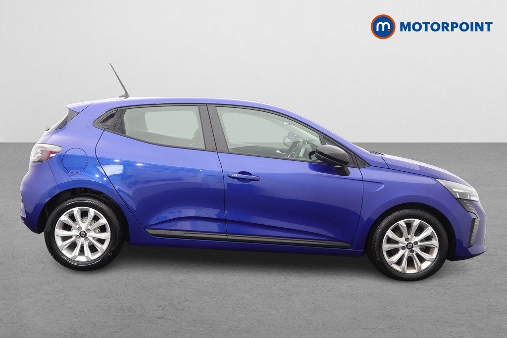 Renault Clio Evolution Manual Petrol Hatchback - Stock Number (1686800) - Drivers side