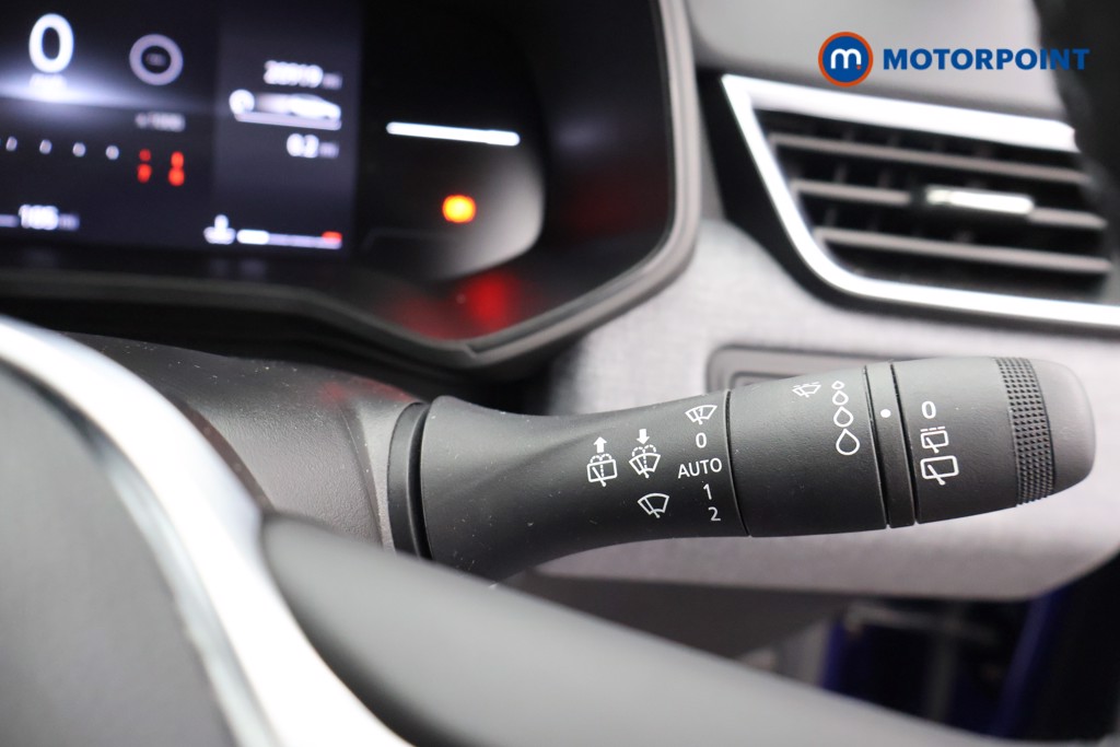 Renault Clio Evolution Manual Petrol Hatchback - Stock Number (1686813) - 6th supplementary image
