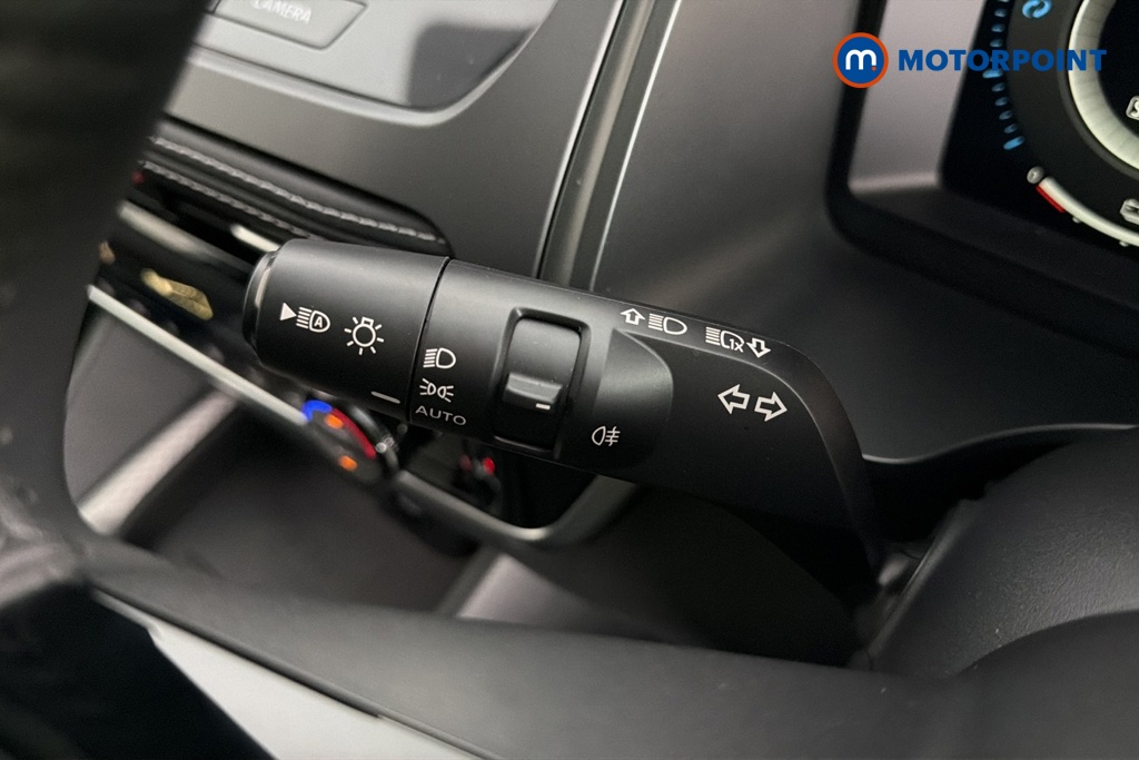 Nissan Qashqai N-Connecta Automatic Petrol-Electric Hybrid SUV - Stock Number (1686870) - 5th supplementary image