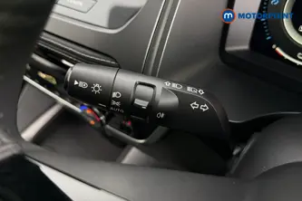 Nissan Qashqai N-Connecta Automatic Petrol-Electric Hybrid SUV - Stock Number (1686870) - 5th supplementary image