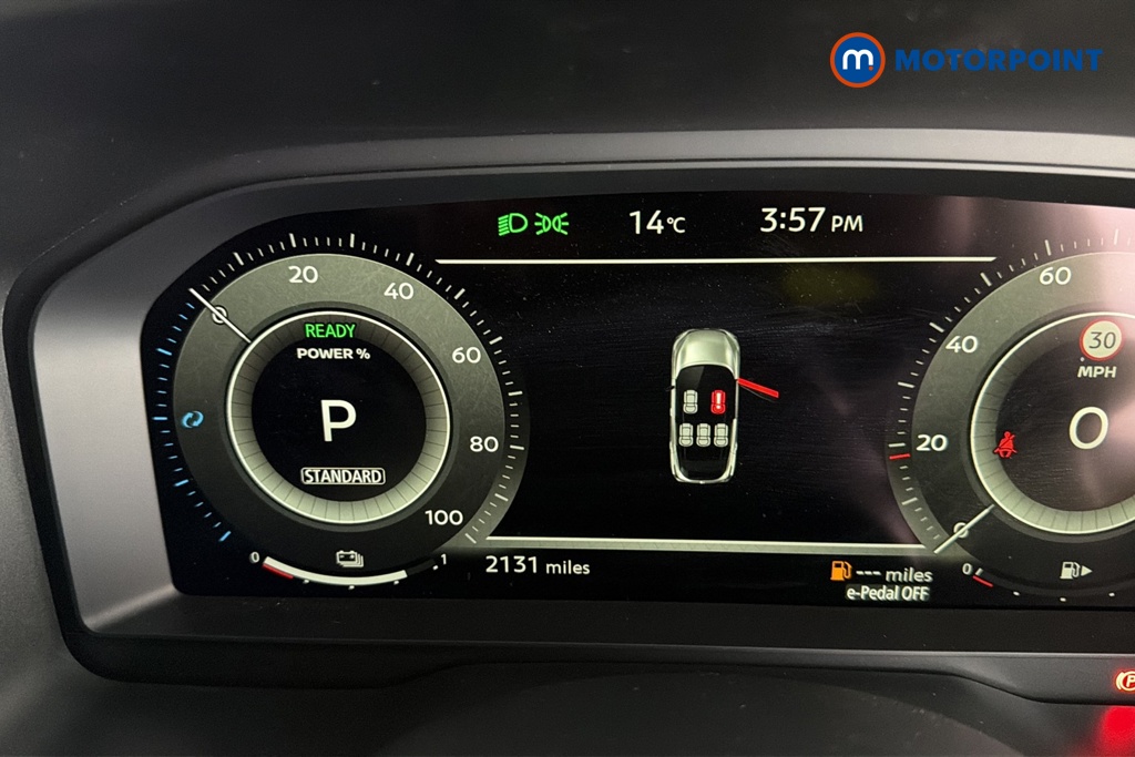 Nissan Qashqai N-Connecta Automatic Petrol-Electric Hybrid SUV - Stock Number (1686870) - 7th supplementary image