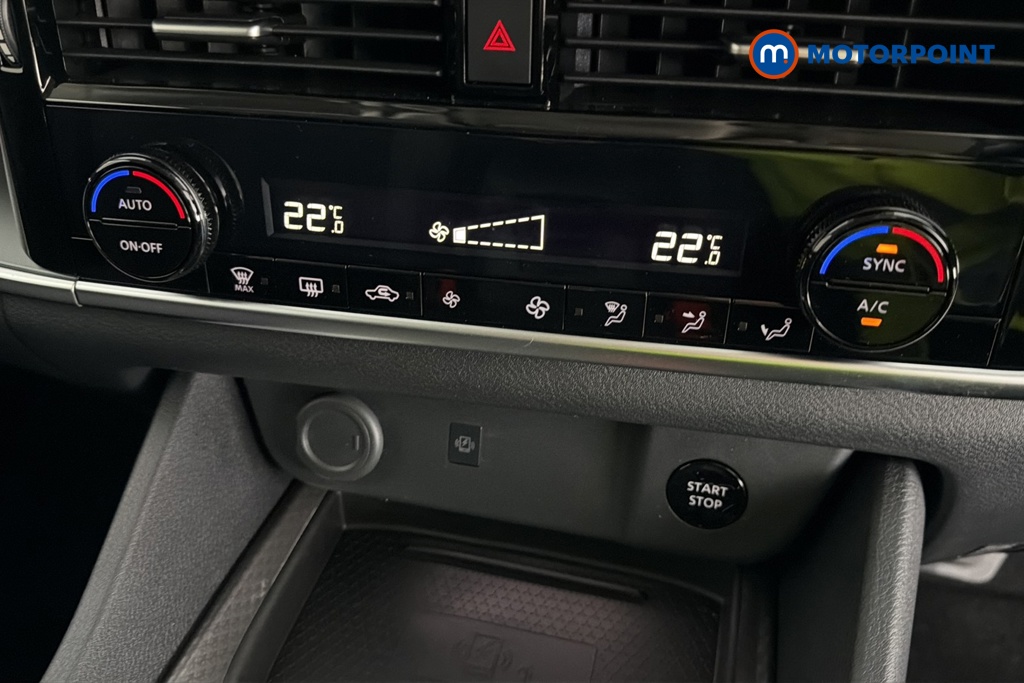 Nissan Qashqai N-Connecta Automatic Petrol-Electric Hybrid SUV - Stock Number (1686870) - 12th supplementary image