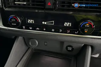 Nissan Qashqai N-Connecta Automatic Petrol-Electric Hybrid SUV - Stock Number (1686870) - 12th supplementary image