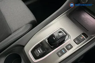 Nissan Qashqai N-Connecta Automatic Petrol-Electric Hybrid SUV - Stock Number (1686870) - 15th supplementary image
