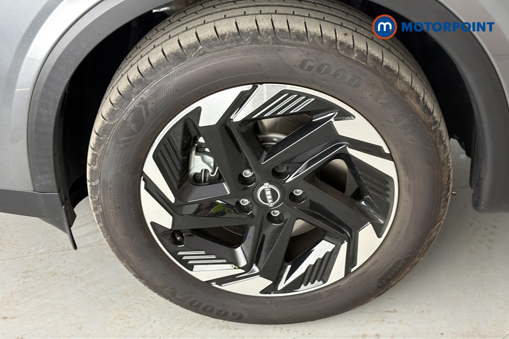 Nissan Qashqai N-Connecta Automatic Petrol-Electric Hybrid SUV - Stock Number (1686870) - 44th supplementary image