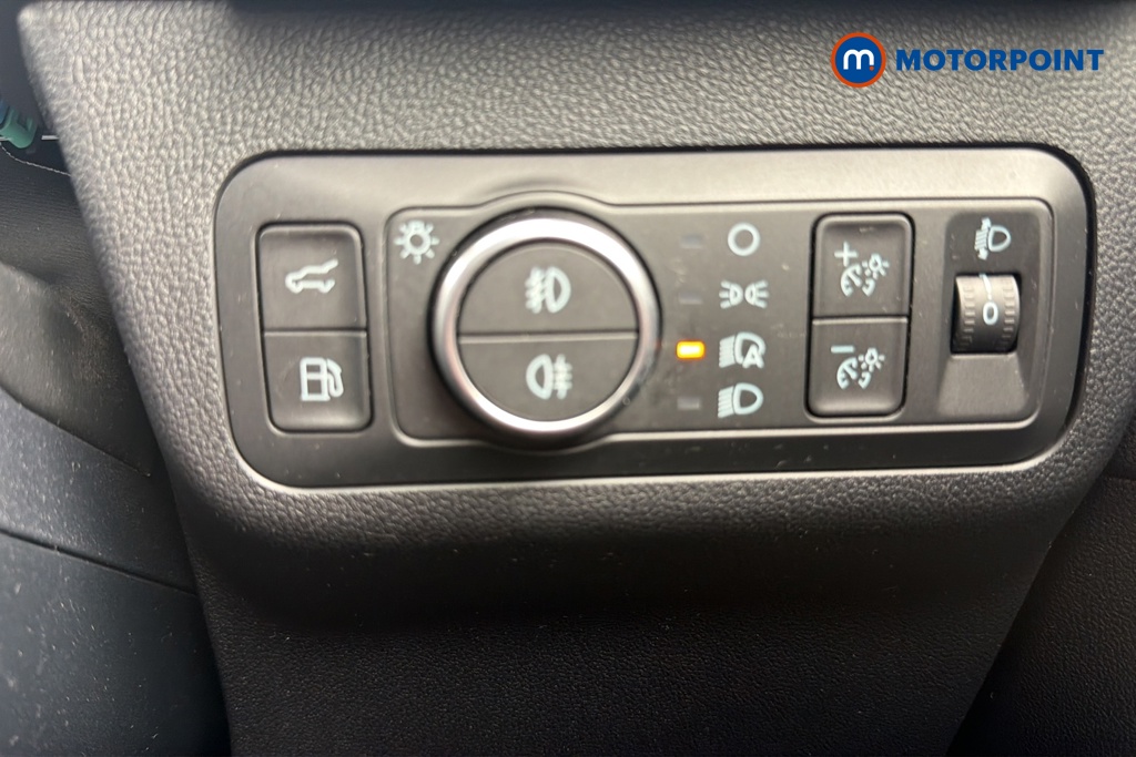 Ford Kuga Black Package Edition Automatic Petrol Plug-In Hybrid SUV - Stock Number (1687429) - 11th supplementary image