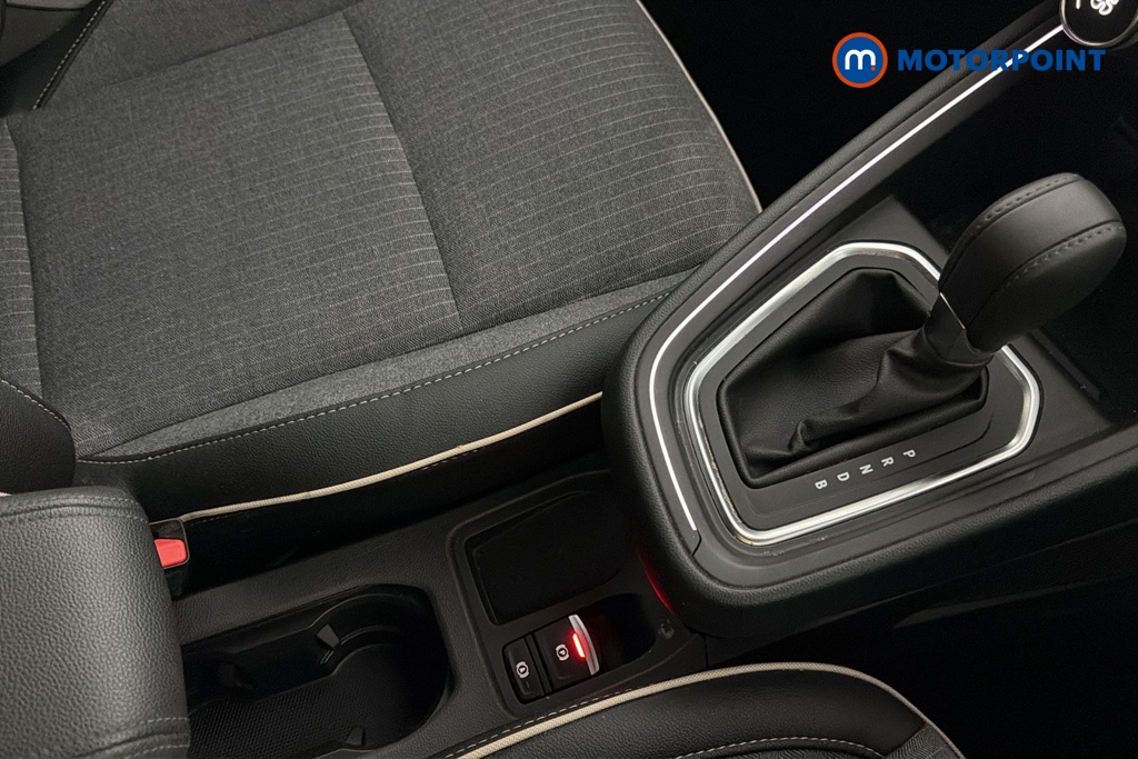 Renault Clio Techno Automatic Petrol-Electric Hybrid Hatchback - Stock Number (1687605) - 15th supplementary image