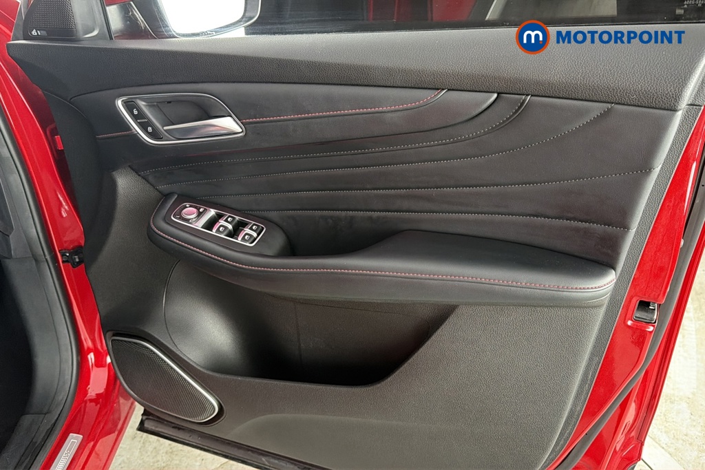 Mg Motor Uk HS Exclusive Manual Petrol SUV - Stock Number (1687879) - 18th supplementary image