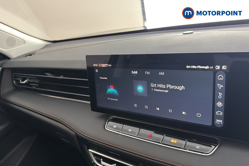 Mg Motor Uk HS Trophy Automatic Petrol-Electric Hybrid SUV - Stock Number (1688727) - 8th supplementary image