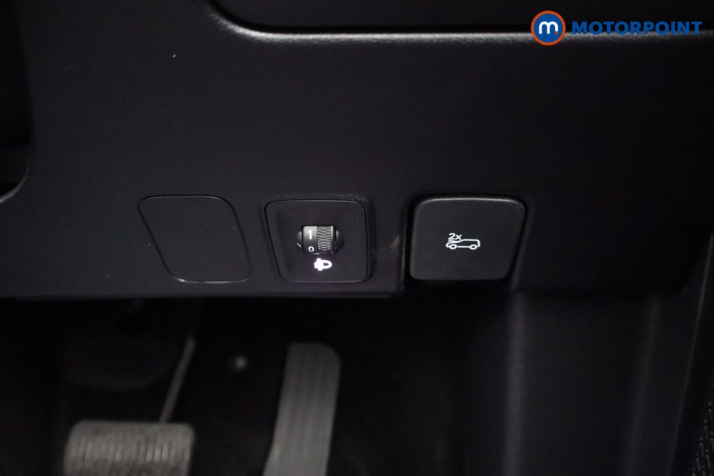 Mg Motor Uk HS Trophy Automatic Petrol-Electric Hybrid SUV - Stock Number (1688808) - 20th supplementary image