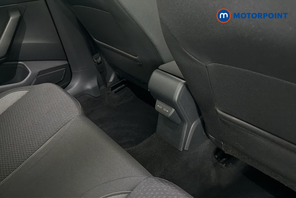 Volkswagen Taigo Life Automatic Petrol SUV - Stock Number (1688868) - 28th supplementary image