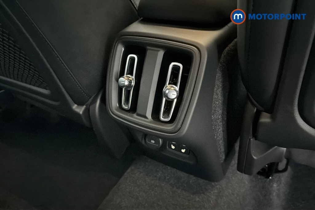 Volvo Xc40 Plus Automatic Petrol SUV - Stock Number (1688917) - 28th supplementary image