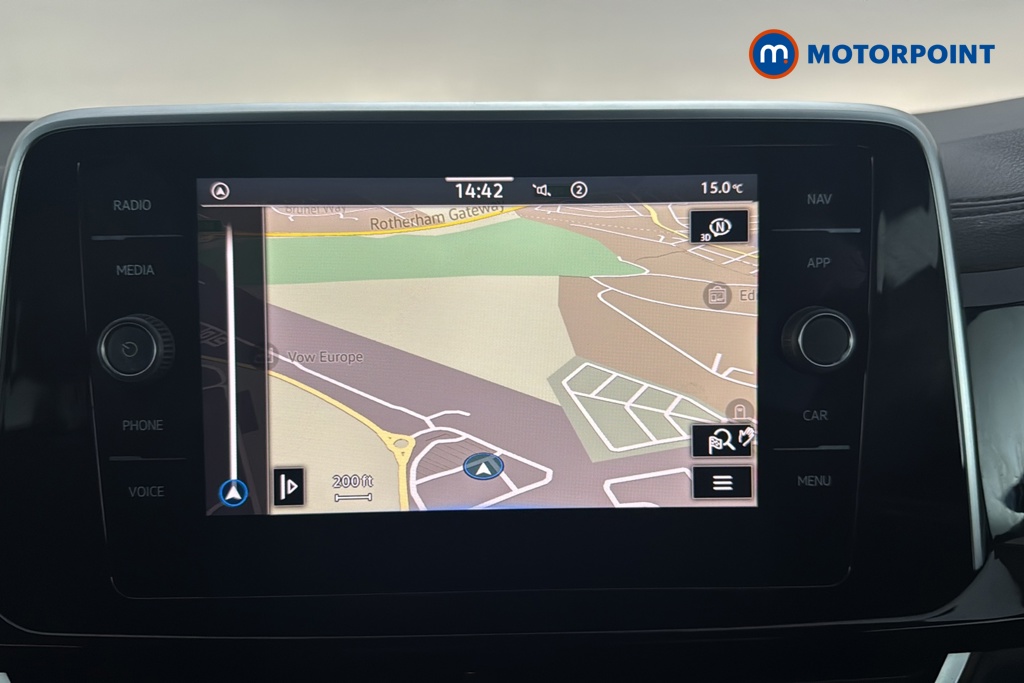 Volkswagen T-Roc R-Line Automatic Petrol SUV - Stock Number (1689536) - 9th supplementary image