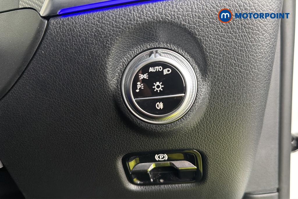 Mercedes-Benz C Class Amg Line Automatic Petrol Saloon - Stock Number (1689565) - 11th supplementary image