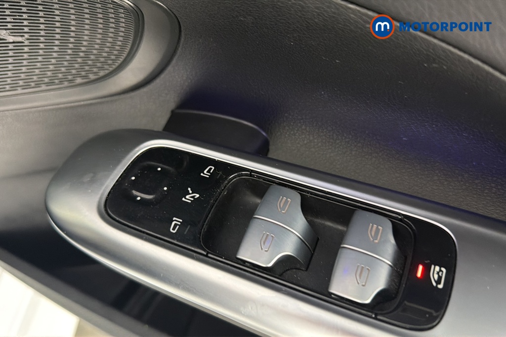 Mercedes-Benz C Class Amg Line Automatic Petrol Saloon - Stock Number (1689565) - 19th supplementary image